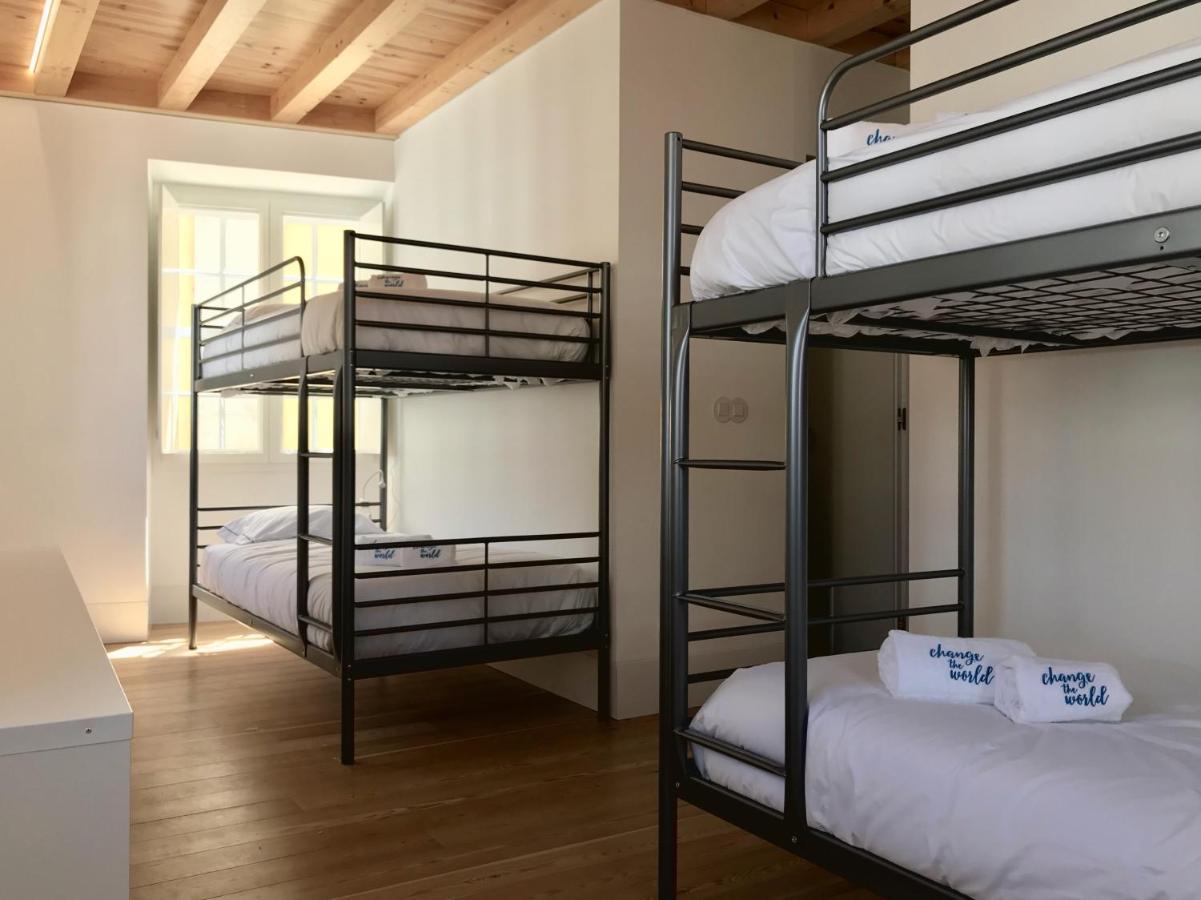 Change The World Hostels - Coimbra - Almedina المظهر الخارجي الصورة