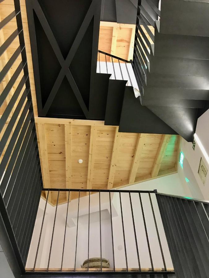 Change The World Hostels - Coimbra - Almedina المظهر الخارجي الصورة