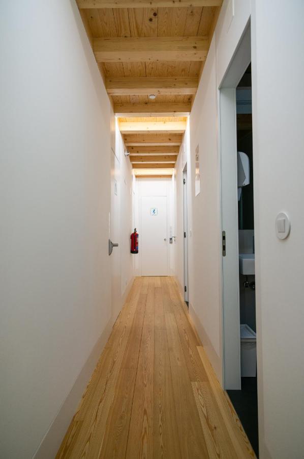 Change The World Hostels - Coimbra - Almedina المظهر الخارجي الصورة